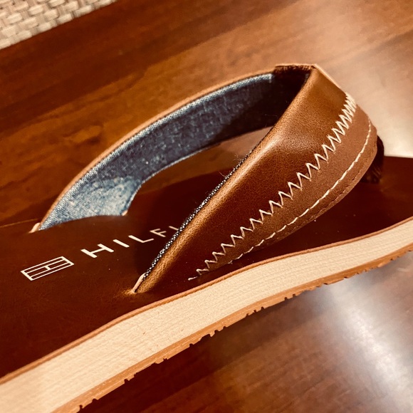 Tommy Hilfiger Brown Drogo Flip Flop Sandals 11 - Picture 7 of 8